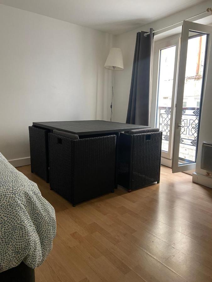 Tres Bel Appartement Montmartre Paris Luaran gambar